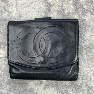Chanel Caviar Skin Black Leather CC Bifold Compact Wallet Luxury Designer